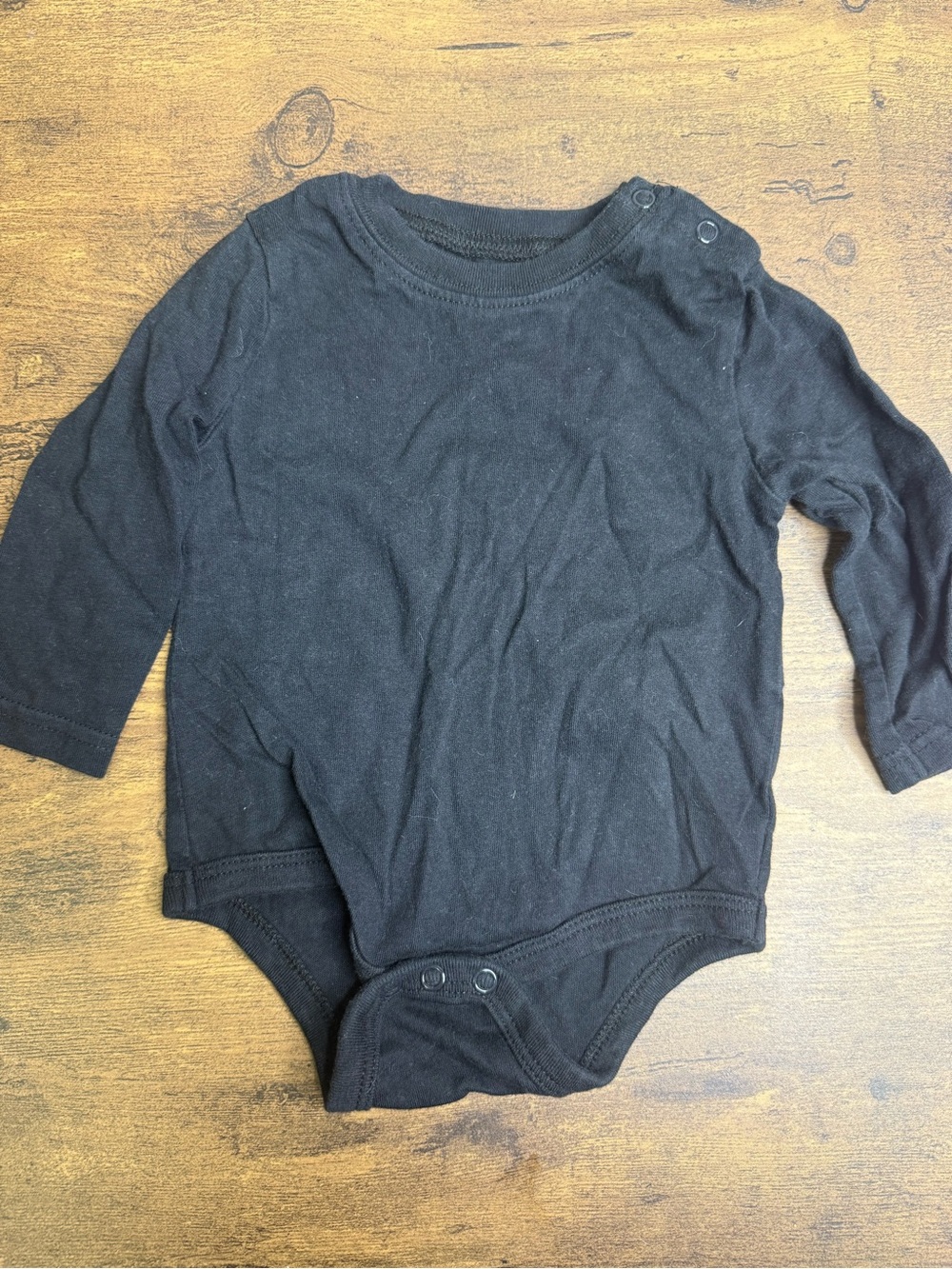 ⭐️5 for $20⭐️ Joe Fresh Basic Black Long-Sleeve Baby Bodysuit 6-12M